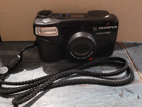 Olympus zoom 2000 35mm film - 2000,